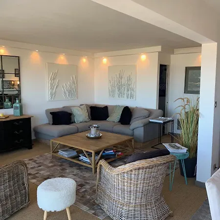 : Le Paradis A La Apartament